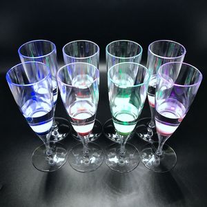 Fabrika OEM fiyat renkli RoHS plastik 150ml 5oz LED şampanya kadehi
