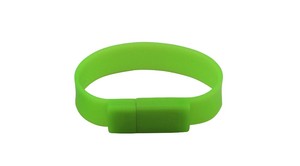 批发促销礼品项目腕带形便宜赠品礼品定制 PVC <span class=keywords><strong>USB</strong></span> 闪存驱动器
