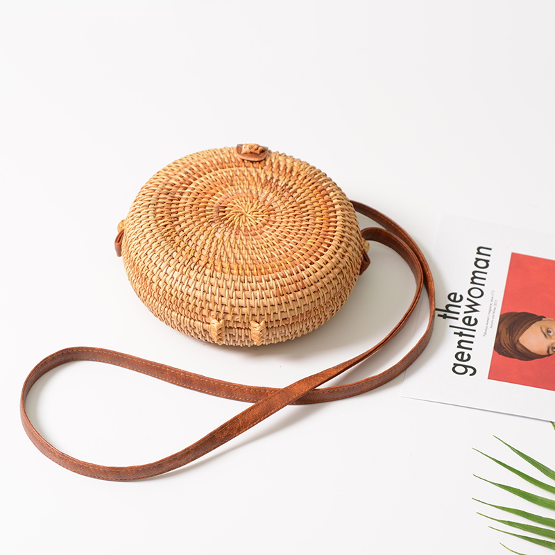 Sac rond 18*7 cm, 0.22 kg de rotin