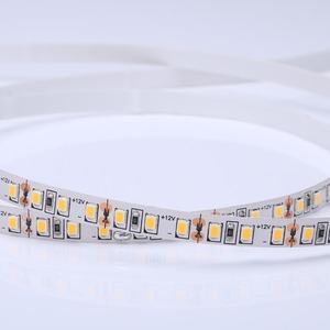 DC12V 120 度光束角度 120 led/m 自然白色 4000k 灯 2835 系列 IP20 裸板 flex LED 带 CE FCC ROHS