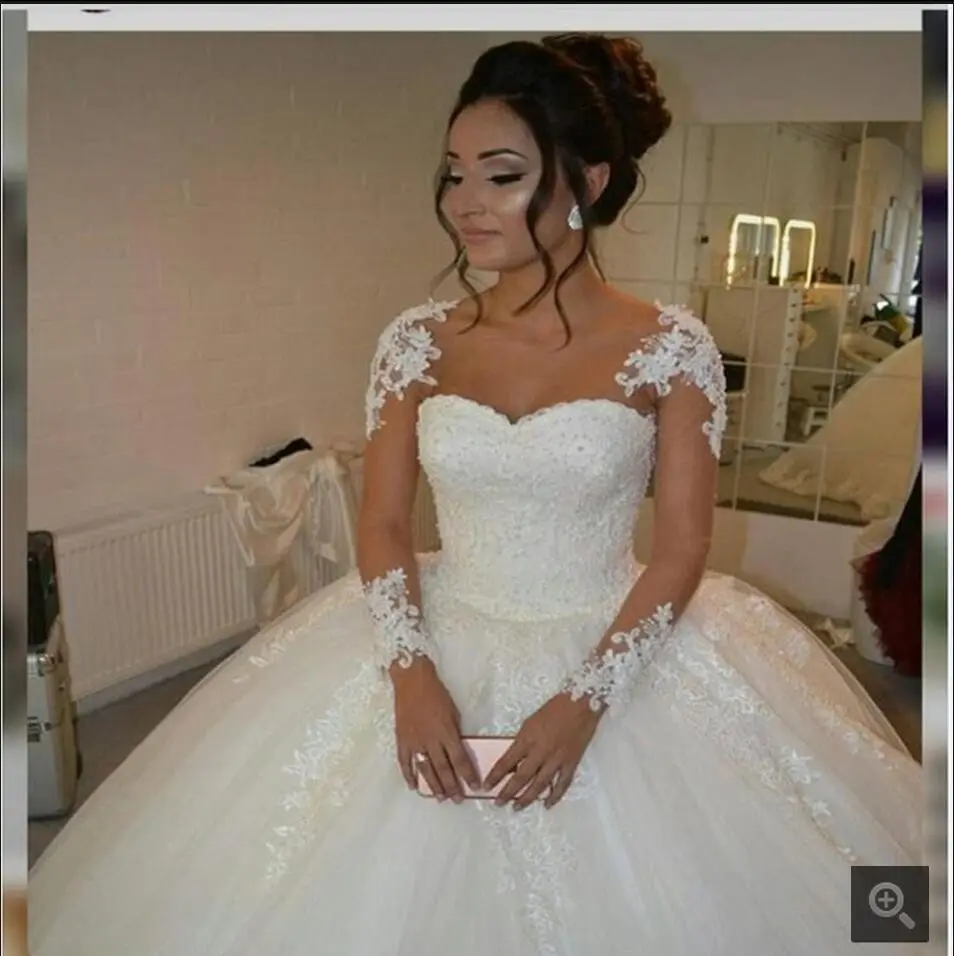 Abito da sposa gonfio in pizzo con applicazioni musulmane in rilievo abito da sposa a maniche lunghe bianco avorio personalizzato economico MWA215