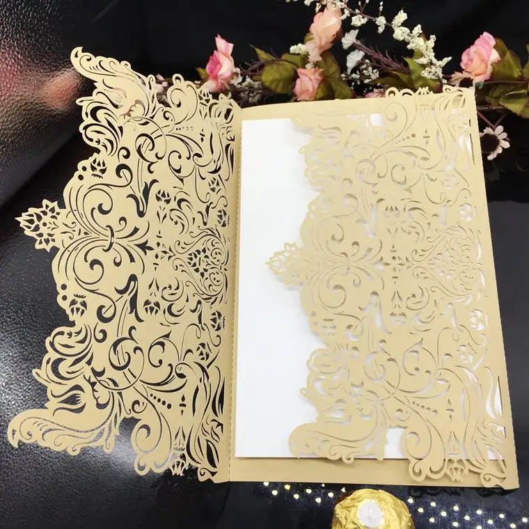 Sweetmade portão de luxo floral convites de casamento para impressão de papel cartões de convite de casamento de corte a laser personalizado colorido