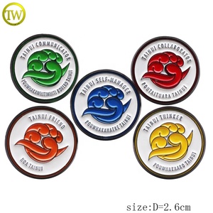 Custom Round Shape Soft Enamel <strong>Badge</strong> Garment Accessory Metal logo Clips Emblem Fashion Pin Labels - Product Image 4