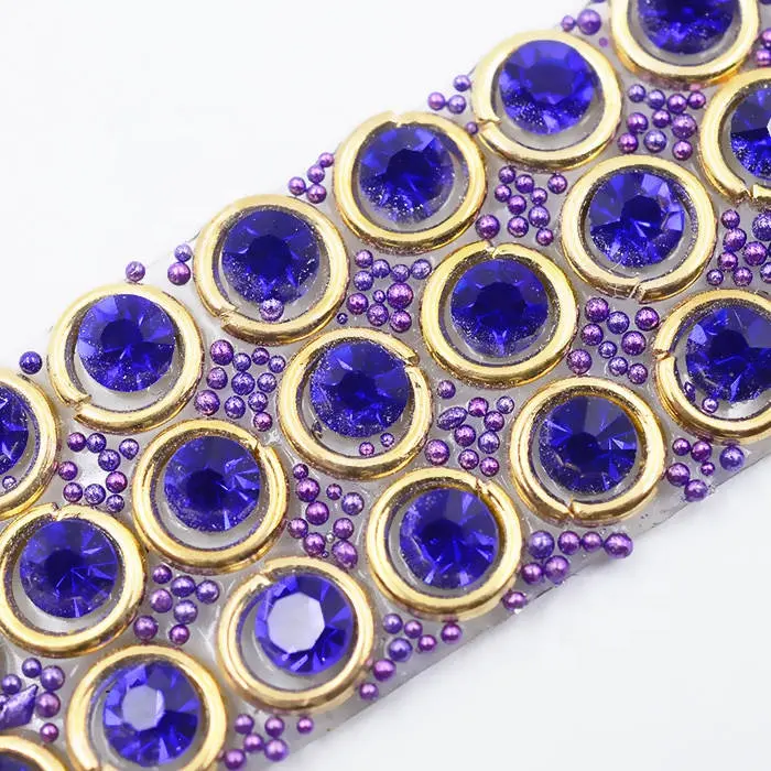Diseños surtidos de lujo rhinestone caliente del arreglo de recorte con cristales para vestido