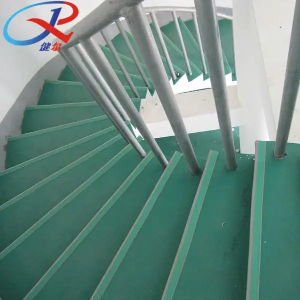 Cubierta de plástico transparente para escaleras