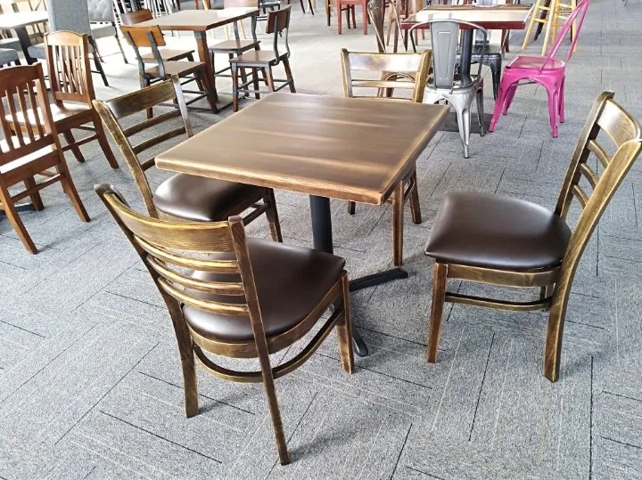 Restaurant Tafel En Stoelen Voor Hete Koop