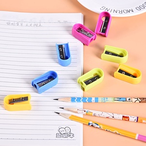 Mini Tuỳ Chỉnh Vòng Văn Phòng Phẩm Đen Nhựa Trường Bút Chì Sharpener - Product Image 4