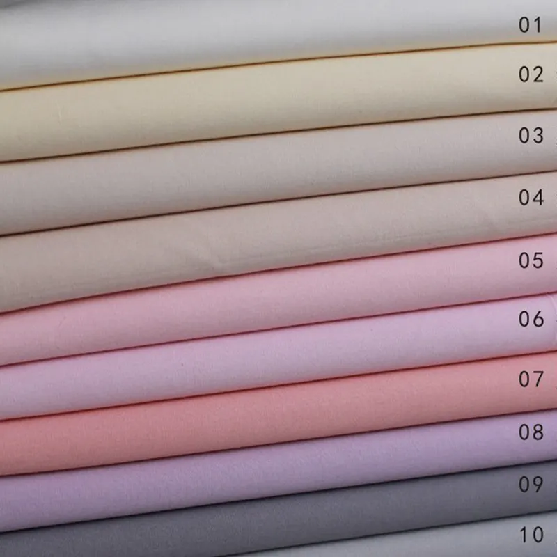 Tecido macio liso dyed 130 gsm 100% algodão para vestir/camisa