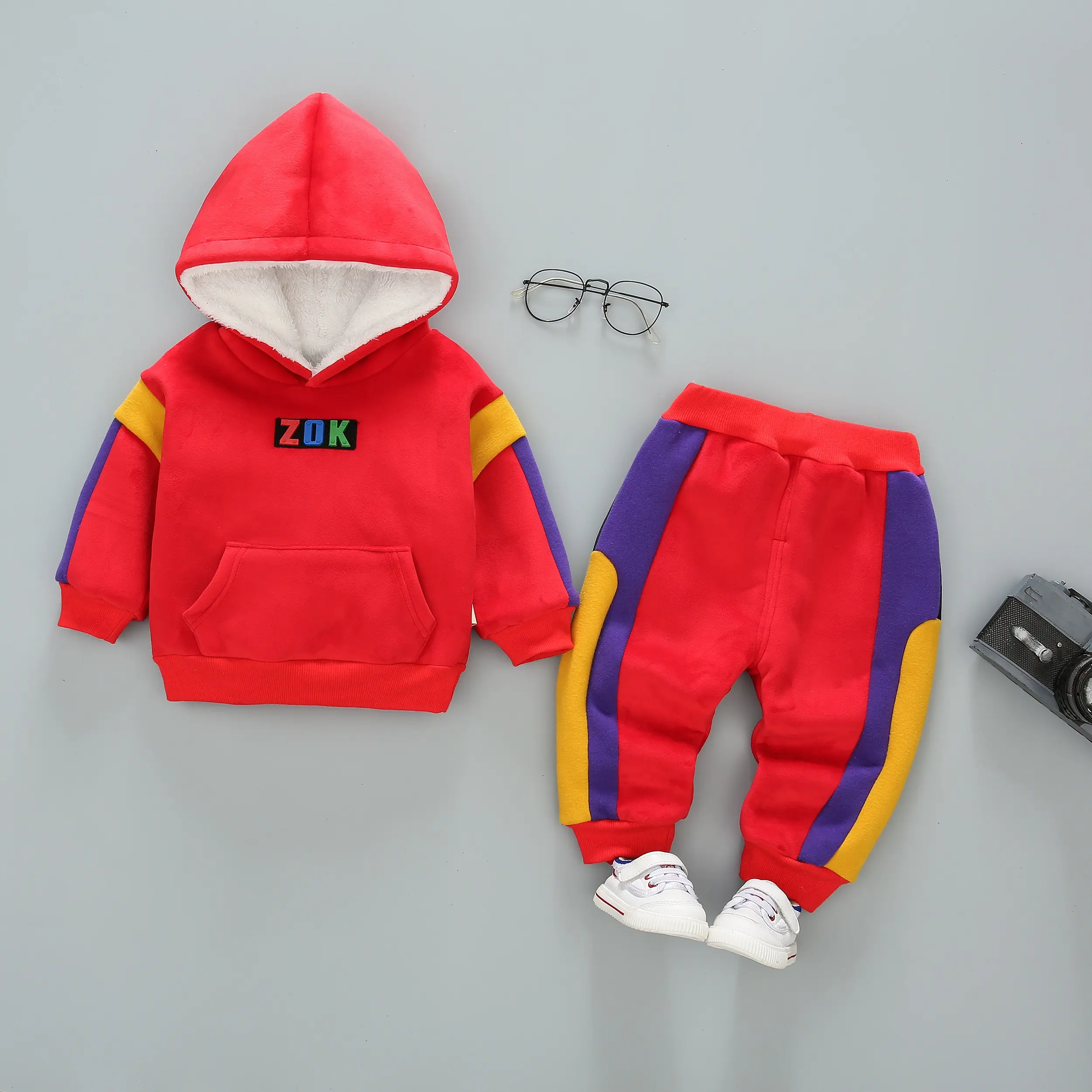 Dirancang dengan Baik Grosir Pakaian Bayi Organik Pakaian Anak-anak Sepuhan dengan Layanan Terbaik dan Harga Rendah