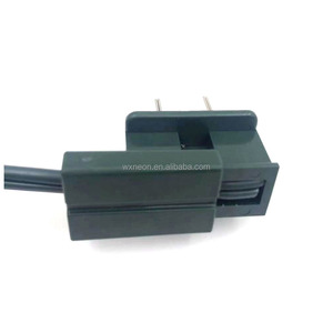 <span class=keywords><strong>UL</strong></span> listelenen 125V 8Amp polarize erkek Zip tel SPT1 Gilbert C7 C9 dize ışıkları için fiş