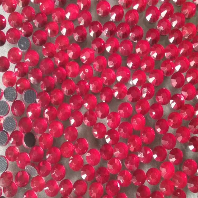 สีแดง