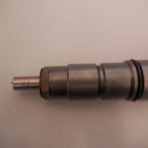 Deutzインジェクター04290986スペアパーツVOE 20798114 - Product Image 4