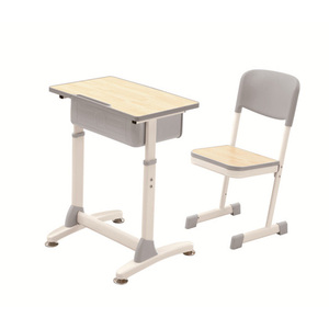 モダンなABSスクール家具スクールデスクとチェアセットキッズチェアとテーブル用学生用デスク