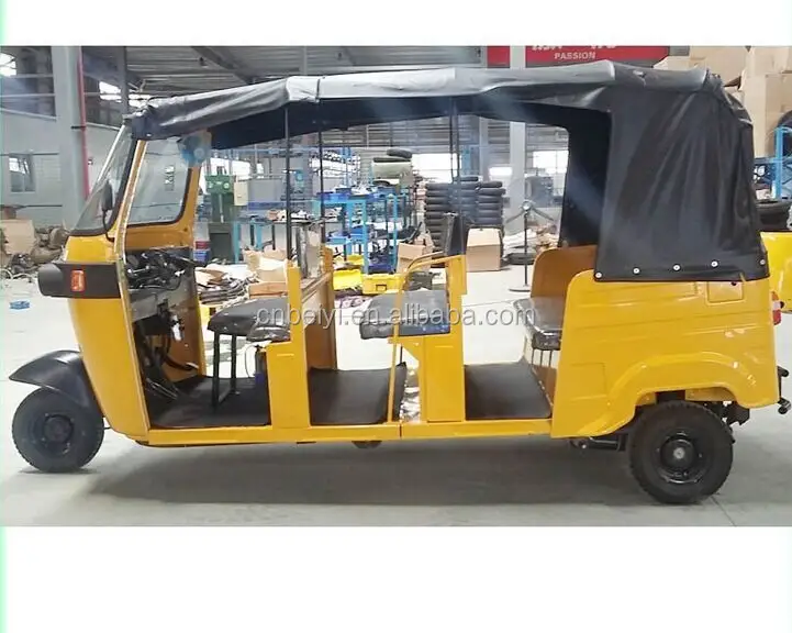 Dia roda triciclo de táxi 4 passageiros preço mais novo barato 4 preço de bajaj pulsar 135 rickshaw tuk para venda motorizada