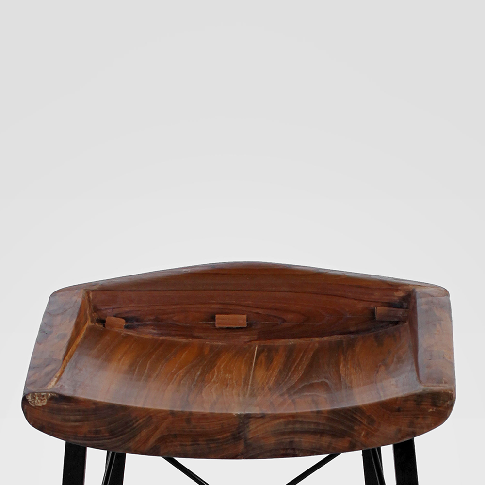 สีน้ำตาล