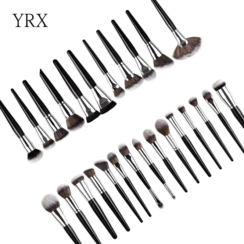 YRX D004 Set di pennelli per trucco professionale per fondotinta con etichetta privata con manico nero OEM