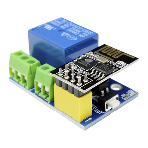 Modulo senza fili di <span class=keywords><strong>WiFi</strong></span> ESP01S del telefono del commutatore telecomandato della casa astuta delle cose del modulo del relè di <span class=keywords><strong>ESP8266</strong></span> ESP-01S 5V <span class=keywords><strong>WIFI</strong></span>