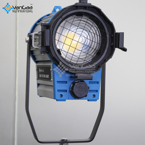 150วัตต์โฟกัสสีปรับวอร์มไวท์ Led Fresnel สปอตไลท์สำหรับสตูดิโอเธียเตอร์ - Product Image 4