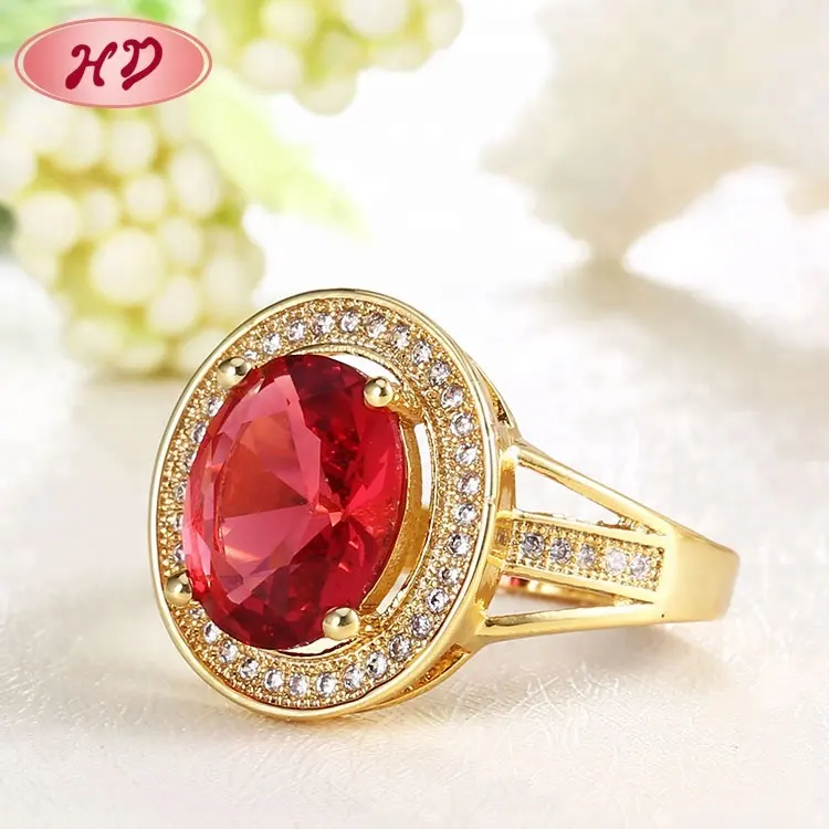 Anel de pedra preciosa de cristal vermelho, design de anel de ouro de rubi com uma pedra