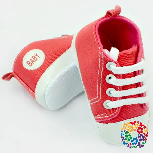 नई बेबी लड़कियों शिशु पहला कदम पालना जूते नरम एकमात्र पर्ची पर बच्चे बच्चों कैनवास स्पेनिश लाल जूते शांत स्नीकर के लिए बच्चे