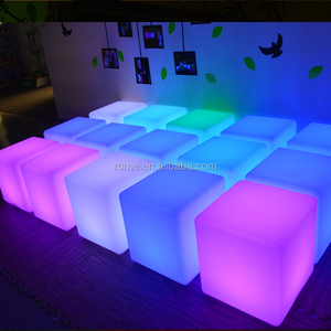 室外 rgb 颜色照明更改 <span class=keywords><strong>led</strong></span> 塑料发光酒吧凳子立方体座位