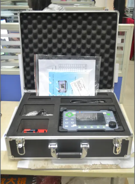 Equipamento medidor de espessura ultrassônica portátil avançado do medidor/ut do espessura