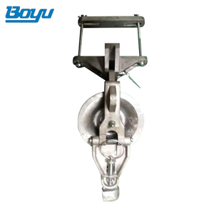 Tomando el equipo TYCSB Crossarm montado tomando bloque - Product Image 2