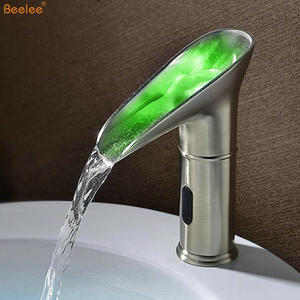 Beelee BL0164NF LED Tự Động Touchless Cảm Biến Lưu Vực Thác Nước Mixer Tap Phòng Tắm Chậu Tàu Vòi Nước Nóng và Lạnh - Product Image 4