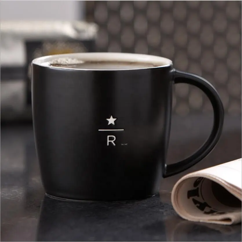 Tasse à café en porcelaine noire mate blanche faite à la main 400ml 16OZ tasse à thé en porcelaine avec logo personnalisé Joyshakers Cup