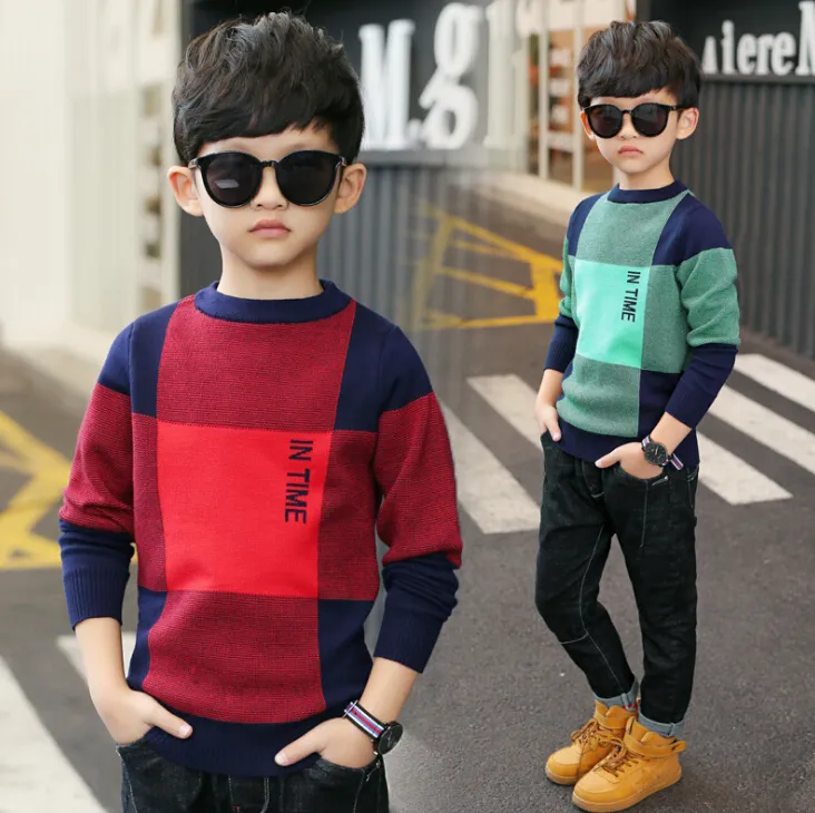 निर्माता कस्टम प्रदान बुनना प्लेड और वर्णमाला पैटर्न शरद ऋतु छोटे बच्चे लड़कों स्वेटर स्वेटर