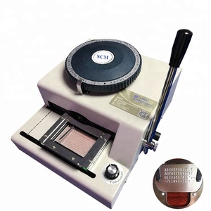 Fabrika Doğrudan Manuel Pet KIMLIK Etiketi Adı Etiketi Embosser Oyma Makinesi - Product Image 1