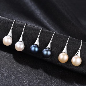 PAG & MAG美しいスターリングシルバースプーンの形女性のためのファインナチュラルパールスタッドイヤリングを置くブライダルシャンデリアイヤリング