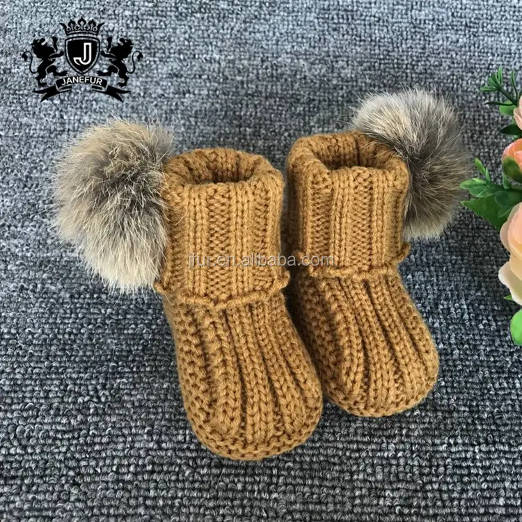 Various colors available babyshoes rabbit fur ball crochet knit baby girl shoes