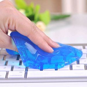 エイプリルフールの日カラフルなバレルキーボードクリーンペイントバケツいたずらぬいぐるみ