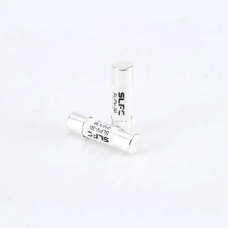 Porcelain drop fuse cutout with high quality