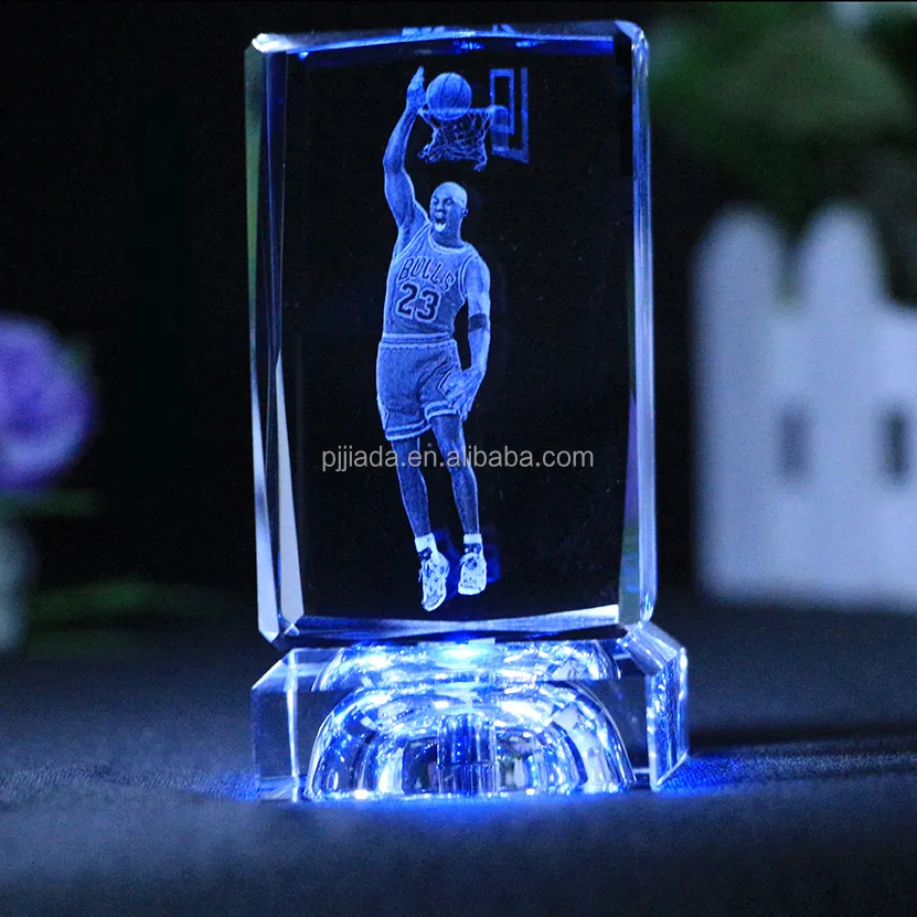 Bola de basquete para presente 3d, venda quente barata, lembrança, laser, gravado, vidro cristal, foto cubo com luz, base