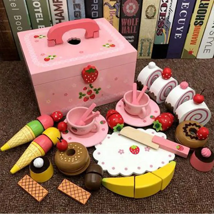 Ensemble de jouets de cuisine en bois, boîte de jouets, gâteaux d'anniversaire, meubles miniatures faits à la main