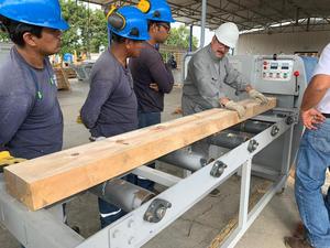Wood Cutting <strong>Band</strong> <strong>Saw</strong> Machine Portable <strong>Saw</strong> Mill <strong>Saw</strong> Machines Woodworking <strong>MJ</strong>-F3-300-140-4D-Z - Product Image 2
