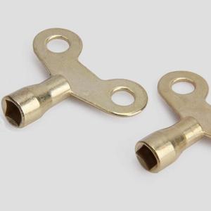 2PCS מפתח לדמם חור אינסטלציה ברז מיוחד מנעול כיכר שקע פליז רדיאטור