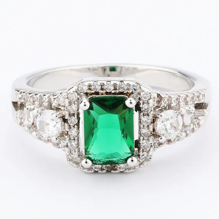 Geschöpfter grüner smaragd-ring Lieferant Schmuck 925 Sterling-Silber China Maskottchen silberne kubische Zirkonsringe individuelle Größe