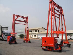 40,0 тонн Мачтовый мобильный контейнеровочный кран - Product Image 3
