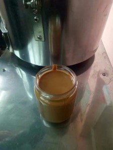 商用50千克杏仁芝麻酱可可豆花生酱制造机