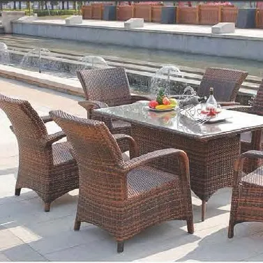 Amerikanischer Standard UV-beständige Gartenmöbel China Rattan Wicker Möbel Set Outdoor Dining Set Modern