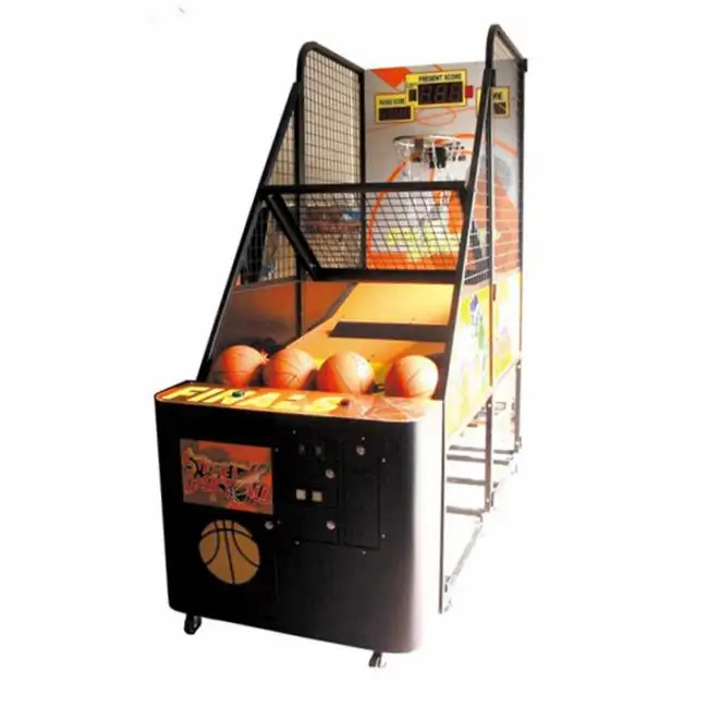 Interior de la calle de entretenimiento operado por moneda, máquina de baloncesto, máquina de juego de Arcada