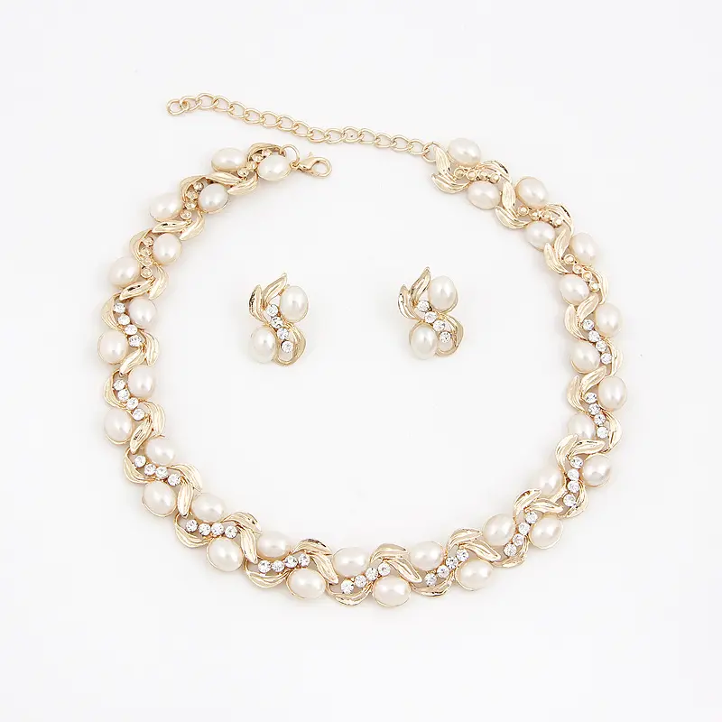 Hot Selling Gold Plated Pearl Jewelry Set Fashion Cheap Price Pearl Rhinestone Necklace And Earrings Set For Women Wedding