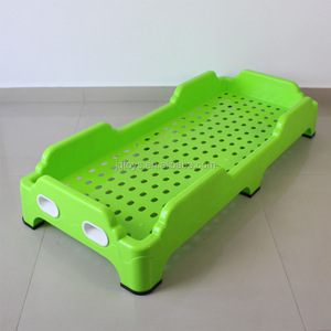 גן ילדים הזרקת משתלת stackable פלסטיק ילדי מיטה לגן ילדים