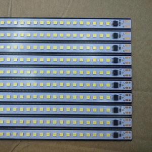 DIYコネクタスリム超薄型SMD2835 50CM 220V LEDストリップバー中国メーカー