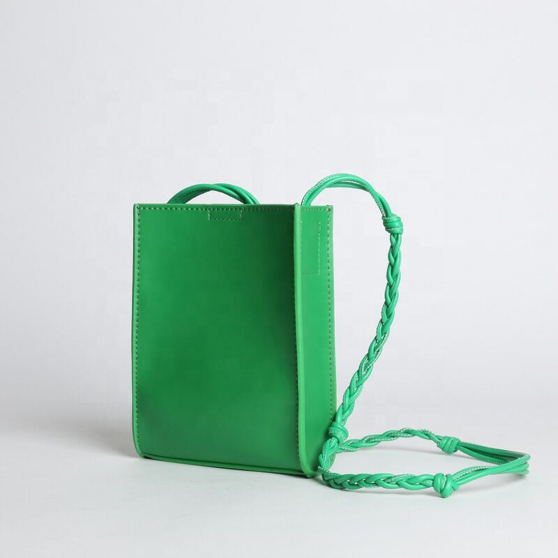 pastel green bolsa