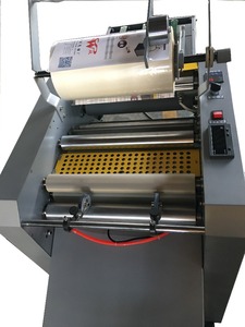 SMFM-390C <strong>High</strong> <strong>Speed</strong> Cutting Digital Plastic Polyester <strong>Film</strong> Paper Wrapping <strong>Laminating</strong> <strong>Machine</strong>