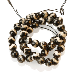 White Black 8mm Round Tibetan Agate Faceted Ball <strong>Beads</strong>, Football Agate <strong>Beads</strong>